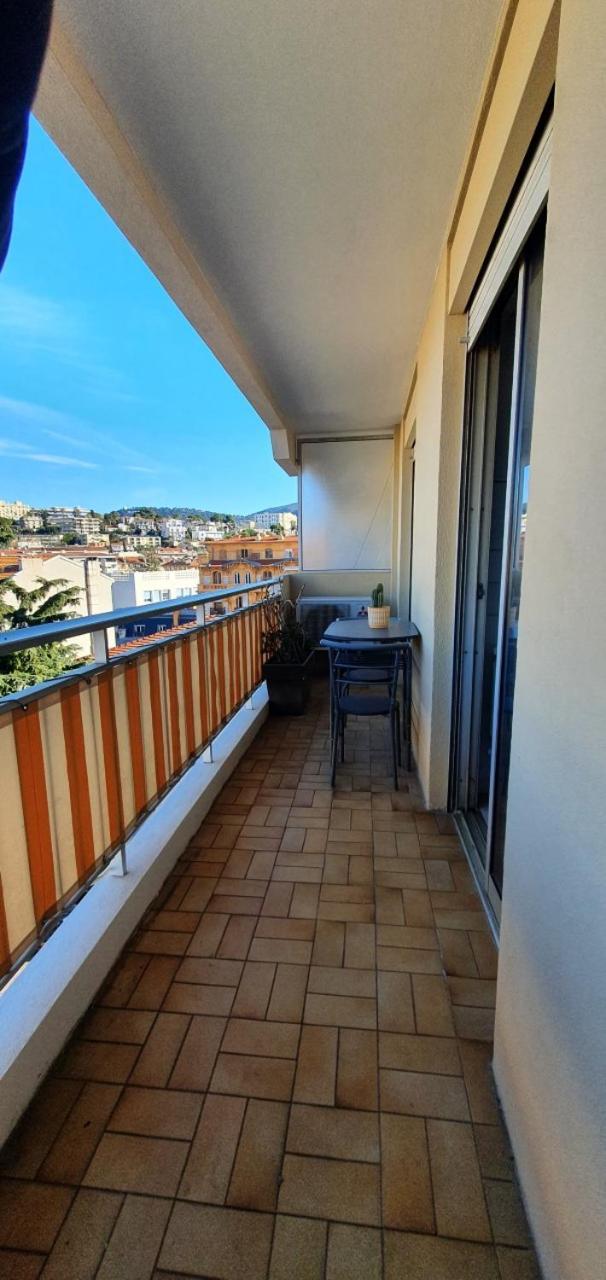 Bel Appartement Plein Centre Nice Exterior foto