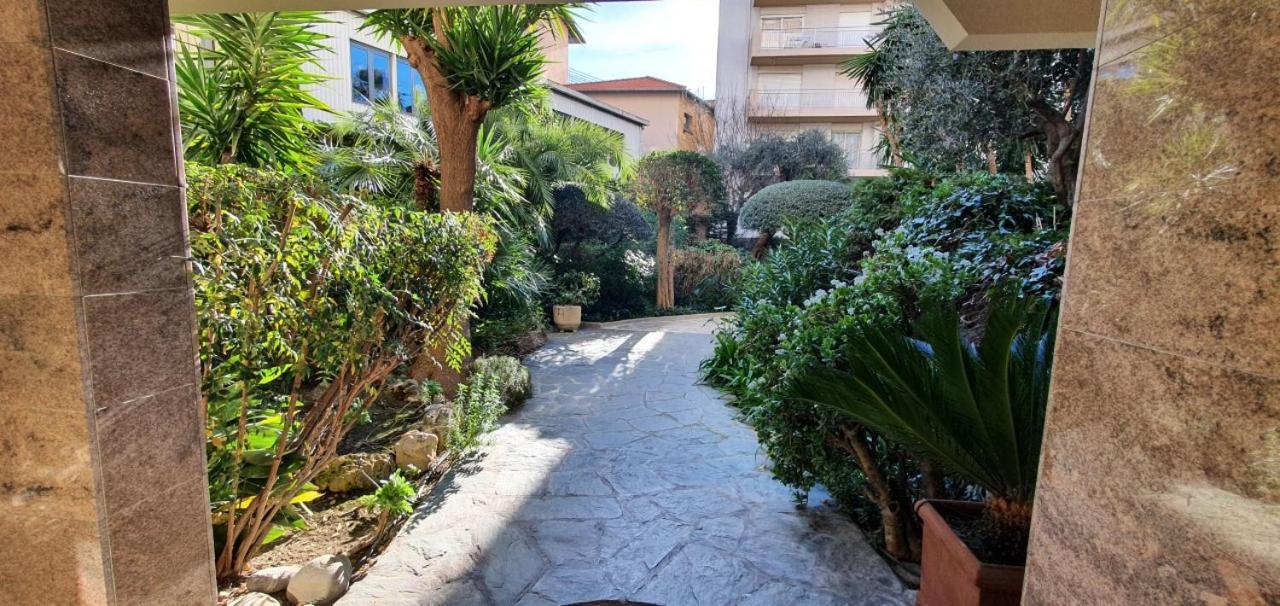Bel Appartement Plein Centre Nice Exterior foto